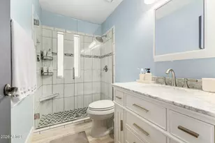 3318 E Taro Ln, Phoenix, AZ 85050 - Photo 18