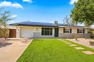 3730 W Cactus Wren Dr, Phoenix, AZ 85051 - Photo 2