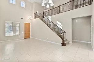 3842 E Cat Balue Dr, Phoenix, AZ 85050 - Photo 12