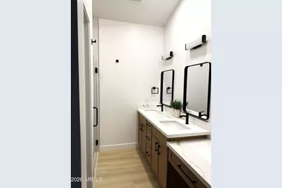 930 E Page Street, Gilbert, AZ 85234 - Photo 10