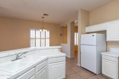 3371 W Via Del Sol Drive, Phoenix, AZ 85027 - Photo 14