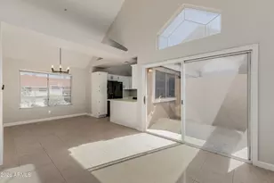 1633 E Lakeside Dr, Gilbert, AZ 85234 - Photo 1