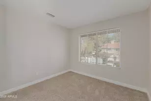 1633 E Lakeside Dr, Gilbert, AZ 85234 - Photo 18