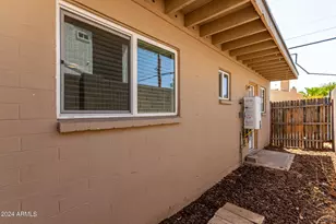 3038 N 38th St, Phoenix, AZ 85018 - Photo 26
