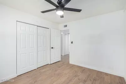 3038 N 38th Street #7, Phoenix, AZ 85018 - Photo 18