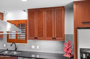 717 E Royal Palm Rd, Phoenix, AZ 85020 - Photo 10