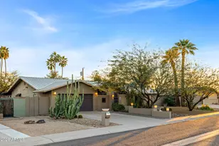 717 E Royal Palm Rd, Phoenix, AZ 85020 - Photo 1