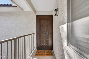 10610 S 48th St, Phoenix, AZ 85044 - Photo 4