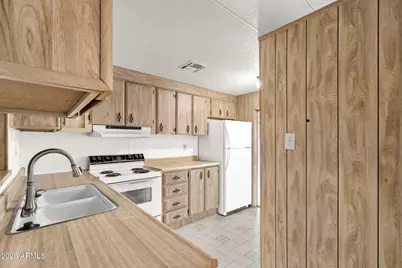 15616 N 15th Drive, Phoenix, AZ 85023 - Photo 4