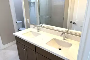 1021 E Pasadena Ave, Phoenix, AZ 85014 - Photo 24