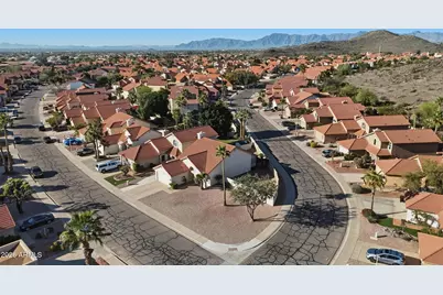 14402 S Cholla Canyon Drive, Phoenix, AZ 85044 - Photo 2