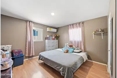 8219 E 1st Avenue, Mesa, AZ 85208 - Photo 4