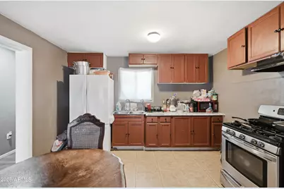 8219 E 1st Avenue, Mesa, AZ 85208 - Photo 14