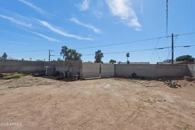 8219 E 1st Avenue, Mesa, AZ 85208 - Photo 18