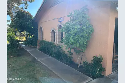 10517 W Catalina Drive, Avondale, AZ 85392 - Photo 4