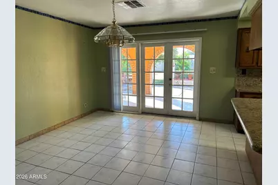 10517 W Catalina Drive, Avondale, AZ 85392 - Photo 12