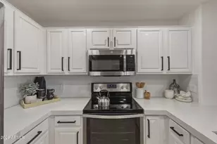 14000 N 94th St, Scottsdale, AZ 85260 - Photo 10