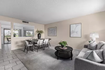 11118 W Cameo Drive, Sun City, AZ 85351 - Photo 4