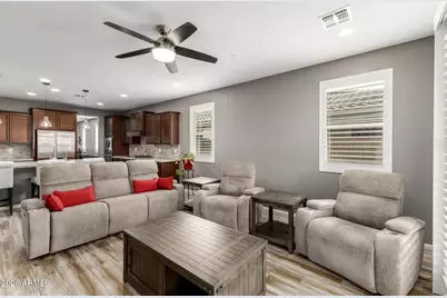 13735 W Amaranth Street, Peoria, AZ 85383 - Photo 12