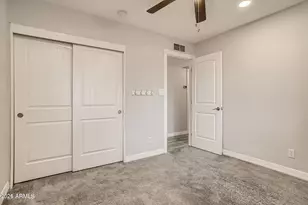 2007 W Dahlia Dr, Phoenix, AZ 85029 - Photo 14