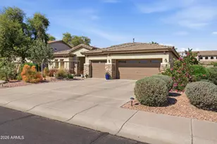 438 E Benrich Dr, Gilbert, AZ 85295 - Photo 4
