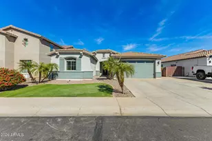 2740 E Rakestraw Ln, Gilbert, AZ 85298 - Photo 6