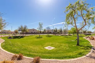 2740 E Rakestraw Ln, Gilbert, AZ 85298 - Photo 72