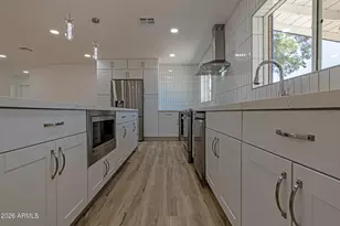 3035 E Heatherbrae Dr, Phoenix, AZ 85016 - Photo 22