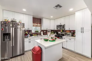 547 W Mahoney Ave, Mesa, AZ 85210 - Photo 6