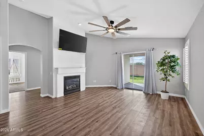 483 W Gascon Road, San Tan Valley, AZ 85143 - Photo 2