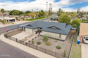 617 E Ellis Dr, Tempe, AZ 85282 - Photo 52