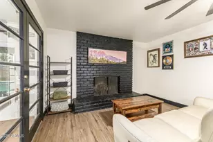 617 E Ellis Dr, Tempe, AZ 85282 - Photo 8