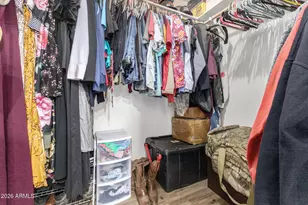 617 E Ellis Dr, Tempe, AZ 85282 - Photo 22