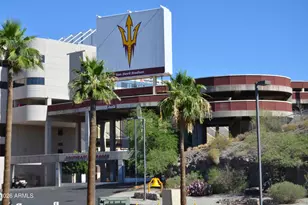 617 E Ellis Dr, Tempe, AZ 85282 - Photo 56