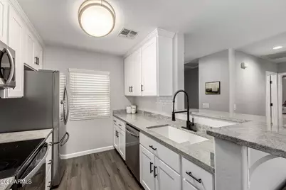 3191 S 162nd Avenue, Goodyear, AZ 85338 - Photo 4