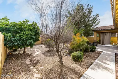 525 W Reeves Avenue, San Tan Valley, AZ 85140 - Photo 30