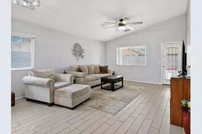 3423 S 89th Avenue, Tolleson, AZ 85353 - Photo 2