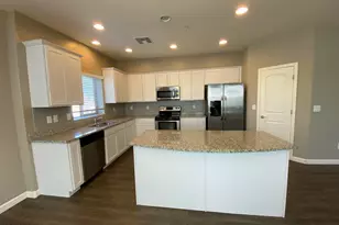 240 W Juniper Ave, Gilbert, AZ 85233 - Photo 6