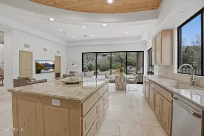 11366 E Desert Vista Road, Scottsdale, AZ 85255 - Photo 18