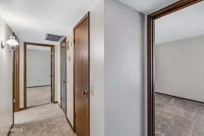 10737 W Santa Fe Drive, Sun City, AZ 85351 - Photo 14