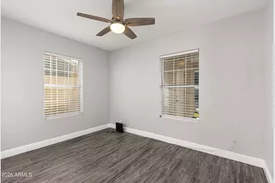2046 N 27th Place, Phoenix, AZ 85008 - Photo 18