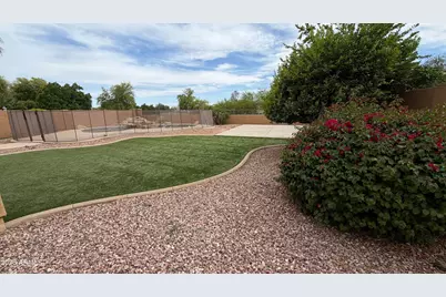 18133 W Golden Lane, Waddell, AZ 85355 - Photo 36