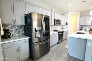 18397 W Ida Ln, Surprise, AZ 85387 - Photo 16