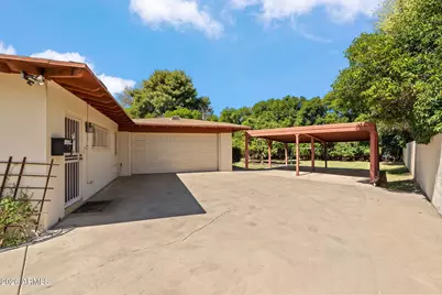 102 E Bethany Home Road Road, Phoenix, AZ 85012 - Photo 28