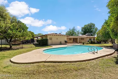 102 E Bethany Home Road Road, Phoenix, AZ 85012 - Photo 26