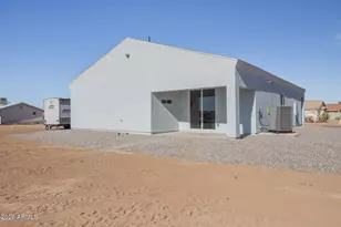 10153 W Wenden Dr, Arizona City, AZ 85123 - Photo 50