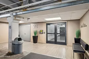 7950 E Camelback Rd, Scottsdale, AZ 85251 - Photo 16