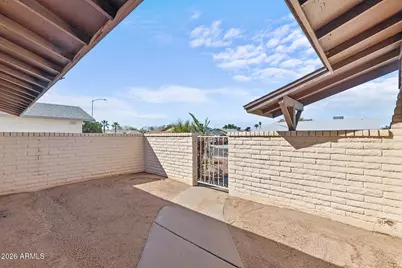 13825 N 52nd Avenue, Glendale, AZ 85306 - Photo 10