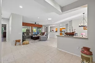 19708 N Jojoba Ct, Surprise, AZ 85374 - Photo 4