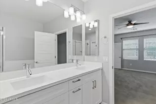 5550 N 16th St, Phoenix, AZ 85016 - Photo 14